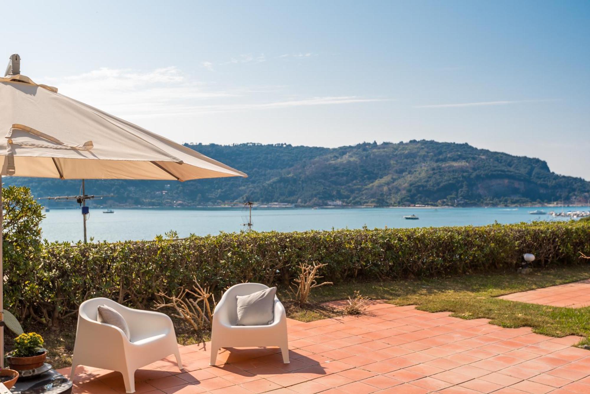 Ferienwohnung La Terrazza Tra Cielo E Mare Porto Venere Exterior foto